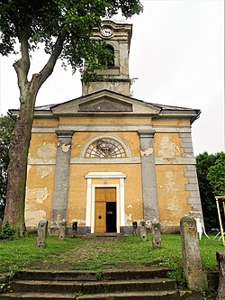 Farní kostel Povýšení svatého Kříže v Kunraticíchu Cvikova