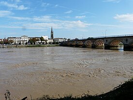 Libourne pont.JPG