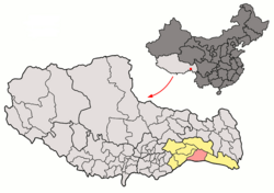 Location of Mêdog County (yellow) within Nyingchi City (yellow) and the Tibet Autonomous Region