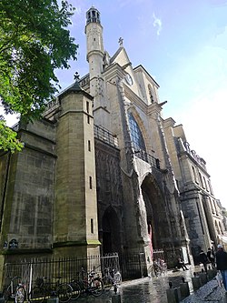 Pfarrkirche Saint-Merri, nach der das Viertel benannt ist.