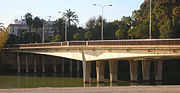 Miniatura para Puente de Los Remedios (Sevilla)