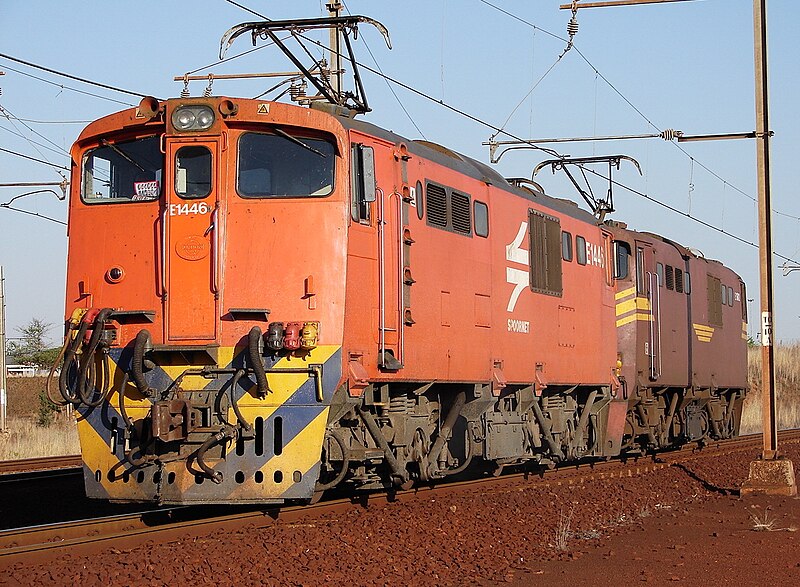 800px-SAR_Class_6E1_Series_4_E1446.JPG