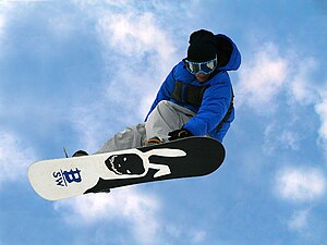 English: freestyle snowboarding