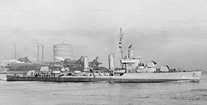 USS Bristol (DD-453) off the Brooklyn Navy Yard in January 1943.