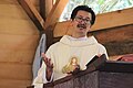 Mgr. Vinsensius Setiawan Triatmojo saat masih menjadi pastor