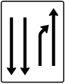 Zeichen 532-21 Einengungstafel – mit Gegenverkehr – Einzug links, noch 1 Fahrstreifen und 2 Fahrstreifen in Gegenrichtung