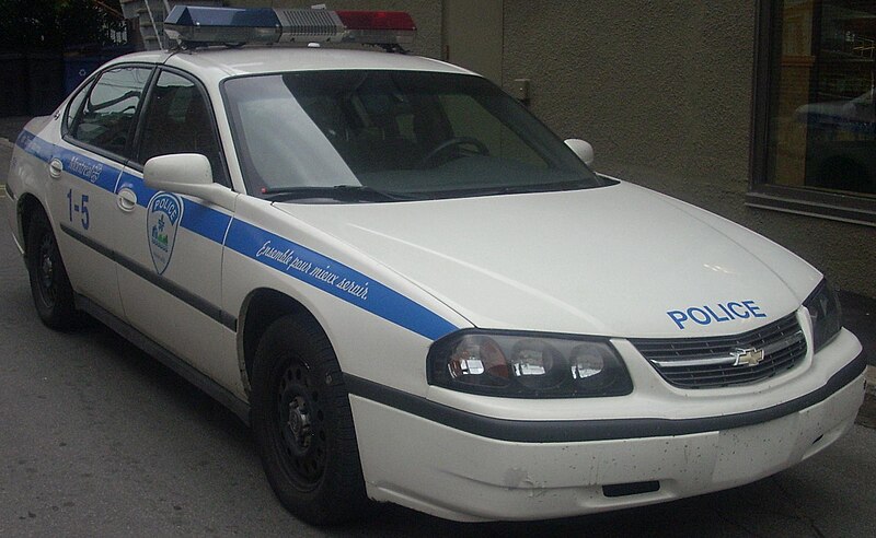 File:'03-'05 Chevrolet Impala Montreal Police (Cruisin' At The Boardwalk '10).jpg