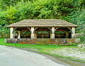 Fontaine lavoir et abreuvoir La fontaine - lavoir et l'abreuvoir situés au lieudit le Val, en totalité.