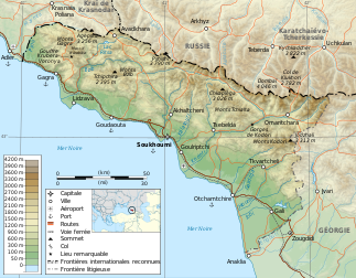 Mapa topografica de l’Abcazia (en francês). (émâge vèctoriâla)