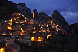 Veduta della città di Castelmezzano