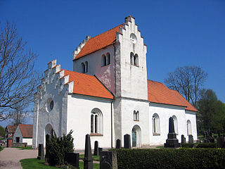 Kyrkan från sydväst