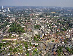 Letecký pohled na centrum města v roce 2018