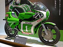 Kawasaki KR 250 uit 1977. Het startnummer "1" paste er (toen) nog niet bij