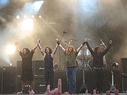 Glen Drover, James MacDonough, Dave Mustaine et Shawn Drover sur scène en 2005