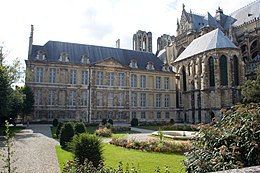 Palais du Tau et cathédrale.jpg