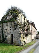 The ruins adjacent to the dwellings