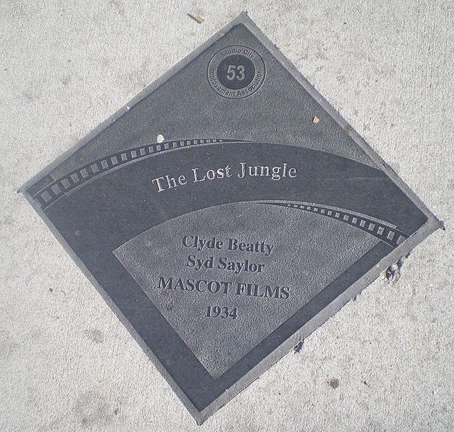 Description de l'image The Lost Jungle, Studio City Walk of Fame.JPG.