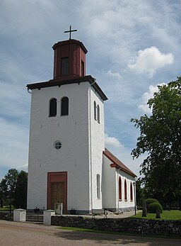 Äspinge kyrka i juni 2012