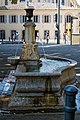 Fontaine Villeverte, Place Paul-Ferréol. Au temps des estivages, le bassin large servait aux bêtes, le petit aux passants... La fontaine est toujours alimentée par une source aixoise