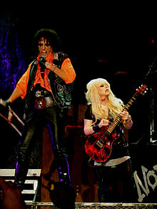 Orianthi és Alice Cooper