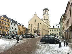 Auerbach, v pozadí kostel svatého Vavřince