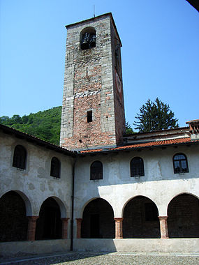 Campanile Ganna.jpg