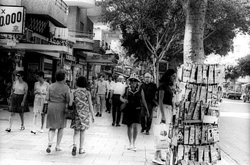 Stryd Dizengoff, 1965