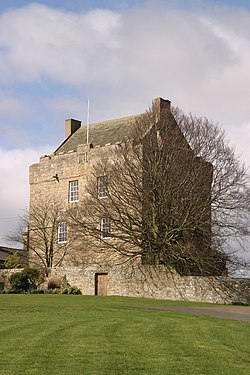 Elsdon Tower - geograph.org.uk - 374282.jpg