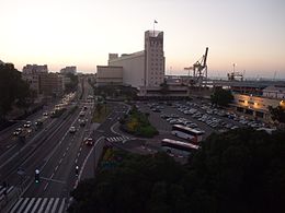 כיכר פלומר במבט מגשר נמל חיפה