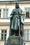 체코 프라하에 건립된 카를 4세 동상