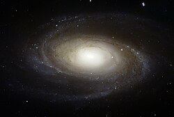 הגלקסיה M81 כפי שצולמה על ידי טלסקופ החלל האבל