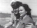 מיכל דוניה ומילה ברנר באח"י מעוז, 1948.