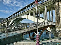 Puente y paso peatonal inferior