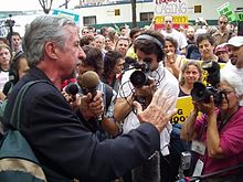 Tom Hayden urges anti-war activists to continue efforts to organize. TomHaydenAddressesAntiWarProtestAtTheDNC20040729-01small.jpg