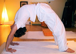 Yoga postures Urdva_Dhanurasana
