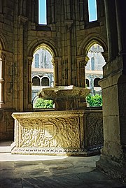 Fonte no Mosteiro de Alcobaça.
