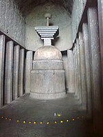 Intérieur du chaitya de Bedsa