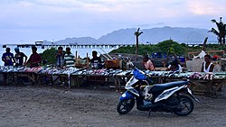 Fischmarkt an der Avenida Praia dos Coqueiros