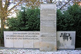 Memorial stone, "NS-Opfer" by Johanna Jura erected in 1976 at 6 Unter den Linden in Mitte