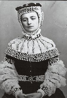 Helena Modrzejewska (członek honorowy)