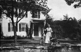 Ida Tarbell in front of the house (1915)