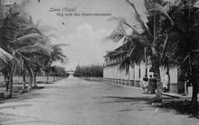 The way to the governor's palace in Togo, 1904 Lome Togo Weg nach dem Gouverneurspalast 1904.png