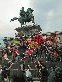 May 2004: celebrating the 17th scudetto in piazza del Duomo