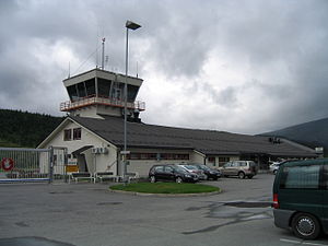 Mosjøen lufthavn - MJF-2006-07-17.JPG