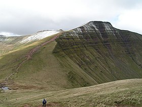 Le Pen y Fan vu depuis le Cribyn.