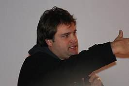 Peter DeLuise