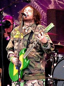 Soulfly-max-2005.jpg