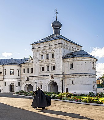 291. Надвратная церковь Трифонова монастыря, Киров Автор — Ele-chudinovsk