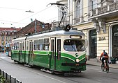 車両不足を補うためオーストリアのウィーン市電から譲渡された290形（2007年撮影）