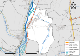 Carte en couleur présentant le réseau hydrographique de la commune